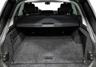 Подержанный автомобиль Land Rover Range Rover 2017 года (25 фото)