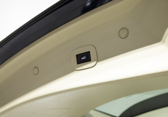 Подержанный автомобиль Infiniti QX80 2018 года (33 фото)