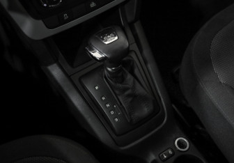Подержанный автомобиль Skoda Yeti 2011 года (16 фото)