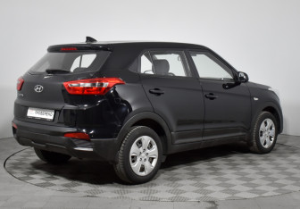 Подержанный автомобиль Hyundai Creta 2016 года (5 фото)