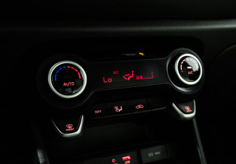 Подержанный автомобиль Kia Picanto 2020 года (16 фото)