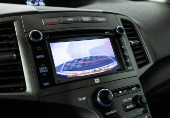 Подержанный автомобиль Toyota Venza 2013 года (18 фото)