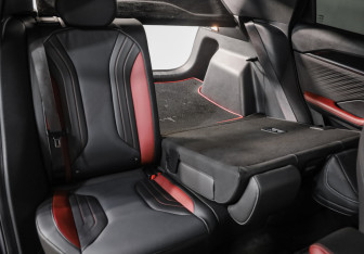 Подержанный автомобиль Geely Coolray 2023 года (29 фото)