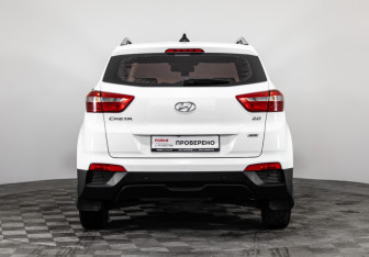 Подержанный автомобиль Hyundai Creta 2017 года (6 фото)