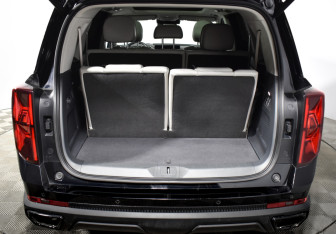 Подержанный автомобиль GAC GS8 2023 года (23 фото)