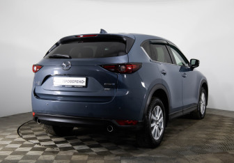 Подержанный автомобиль Mazda CX-5 2021 года (5 фото)