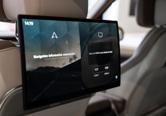 Новый Land Rover Range Rover 2024 (42 фото)