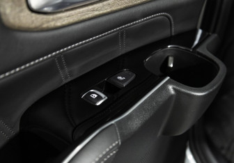 Подержанный автомобиль Kia Sorento 2023 года (23 фото)