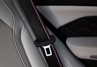 Подержанный автомобиль BMW X5 M 2021 года (39 фото)