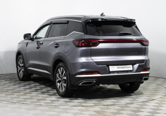 Подержанный автомобиль Chery Tiggo 7 Pro Max 2023 года (7 фото)