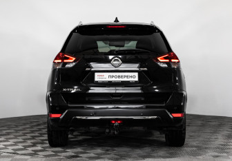 Подержанный автомобиль Nissan X-Trail 2020 года (6 фото)
