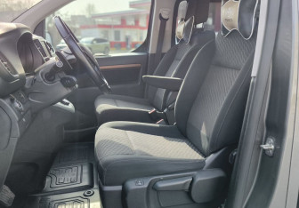 Подержанный автомобиль Toyota ProAce 2018 года (13 фото)