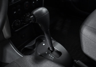 Подержанный автомобиль Nissan Almera Sedan 2016 года (10 фото)