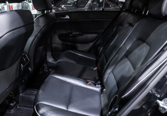 Подержанный автомобиль Kia Sportage 2021 года (13 фото)