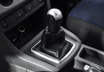 Подержанный автомобиль Ford Focus Sedan 2007 года (11 фото)