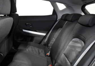 Подержанный автомобиль Kia Ceed Hatchback 2016 года (12 фото)