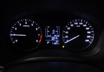 Подержанный автомобиль Hyundai Creta 2019 года (12 фото)