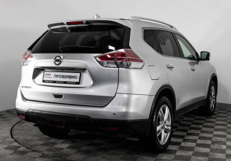 Подержанный автомобиль Nissan X-Trail 2018 года (5 фото)