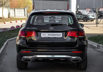 Подержанный автомобиль Mercedes-Benz GLC Coupe 2020 года (6 фото)