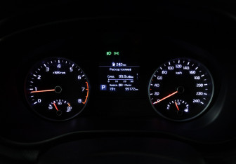 Подержанный автомобиль Kia Sportage 2018 года (12 фото)