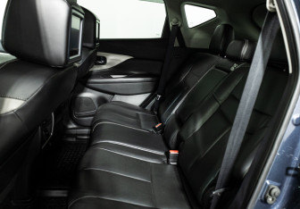 Подержанный автомобиль Nissan Murano Suv 2019 года (10 фото)