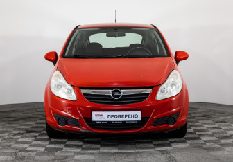 Подержанный автомобиль Opel Corsa 2007 года (2 фото)