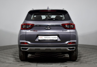 Подержанный автомобиль Chery Tiggo 4 Pro 2023 года (6 фото)