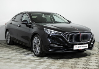 Подержанный автомобиль Hongqi H5 2022 года (3 фото)