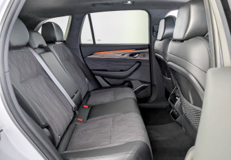 Новый Geely Monjaro 2026 (12 фото)