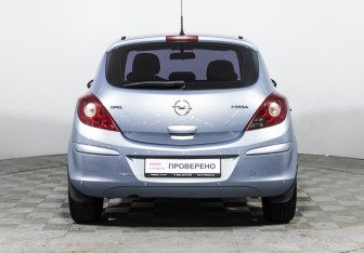 Подержанный автомобиль Opel Corsa 2007 года (6 фото)