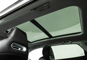 Подержанный автомобиль Changan UNI-K 2023 года (29 фото)