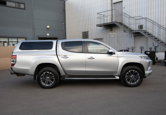 Подержанный автомобиль Mitsubishi L200 2021 года (8 фото)