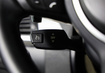 Подержанный автомобиль BMW X5 2010 года (20 фото)