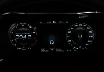 Подержанный автомобиль Geely Tugella 2024 года (36 фото)