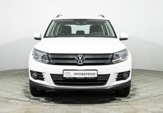 Подержанный автомобиль Volkswagen Tiguan 2014 года (2 фото)