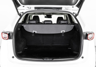 Подержанный автомобиль Mazda CX-5 2021 года (24 фото)