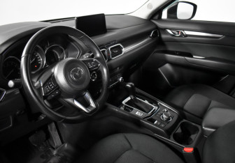 Подержанный автомобиль Mazda CX-5 2021 года (9 фото)