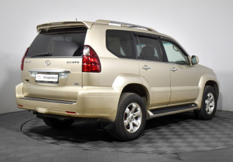 Подержанный автомобиль Lexus GX 2008 года (5 фото)