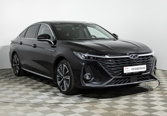 Подержанный автомобиль Chery Arrizo 8 2023 года (3 фото)