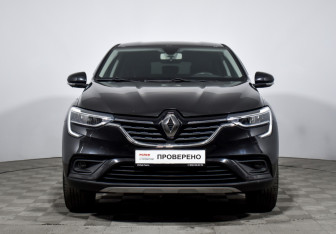 Подержанный автомобиль Renault Arkana 2022 года (2 фото)