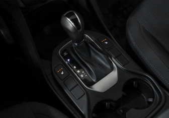 Подержанный автомобиль Hyundai Santa Fe 2013 года (16 фото)
