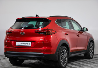 Подержанный автомобиль Hyundai Tucson 2020 года (5 фото)