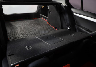 Подержанный автомобиль Skoda Octavia Liftback 2016 года (30 фото)