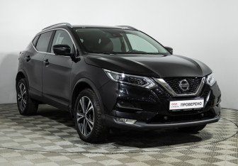 Подержанный автомобиль Nissan Qashqai 2021 года (3 фото)