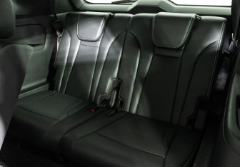 Подержанный автомобиль GAC GS8 2023 года (15 фото)