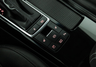 Подержанный автомобиль Kia Optima Sedan 2019 года (20 фото)