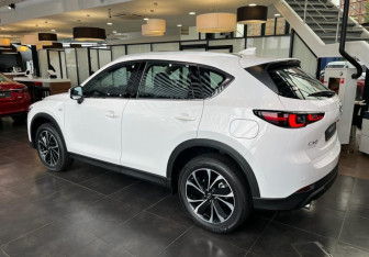 Новый Mazda CX-5 2025 (5 фото)