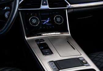 Подержанный автомобиль Exeed TXL 2023 года (14 фото)