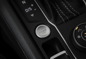 Подержанный автомобиль Volkswagen Teramont 2021 года (19 фото)