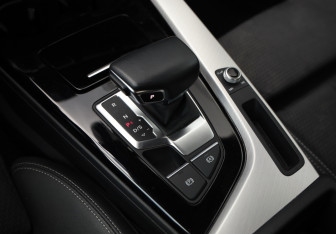 Подержанный автомобиль Audi A5 Liftback 2021 года (21 фото)